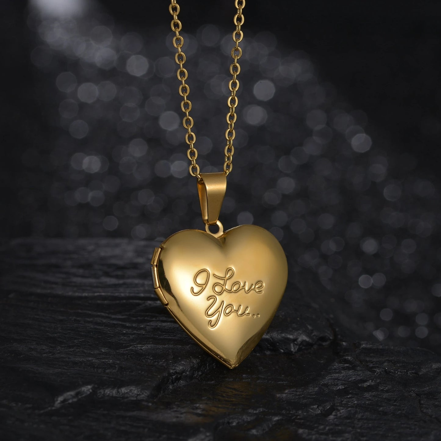 heart necklace for picture