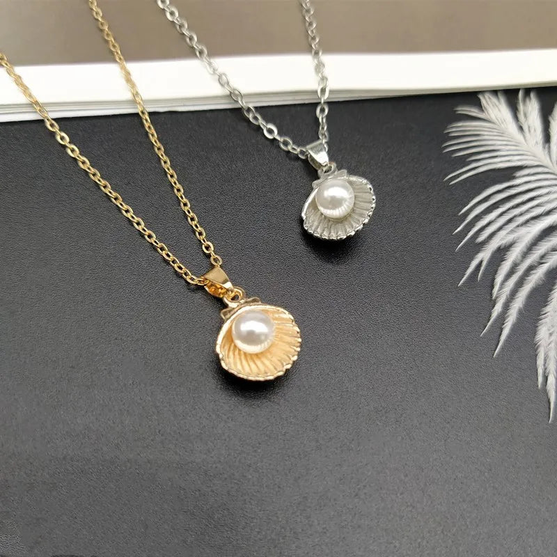 Trendy Meribella Shell x Pearl necklace