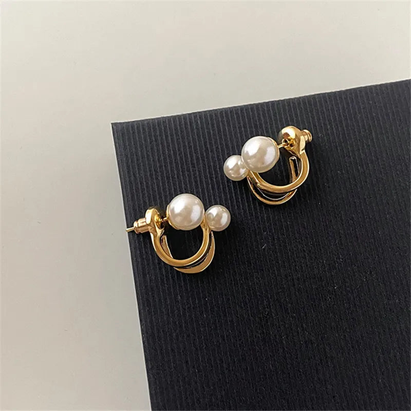 Double pearl earrings