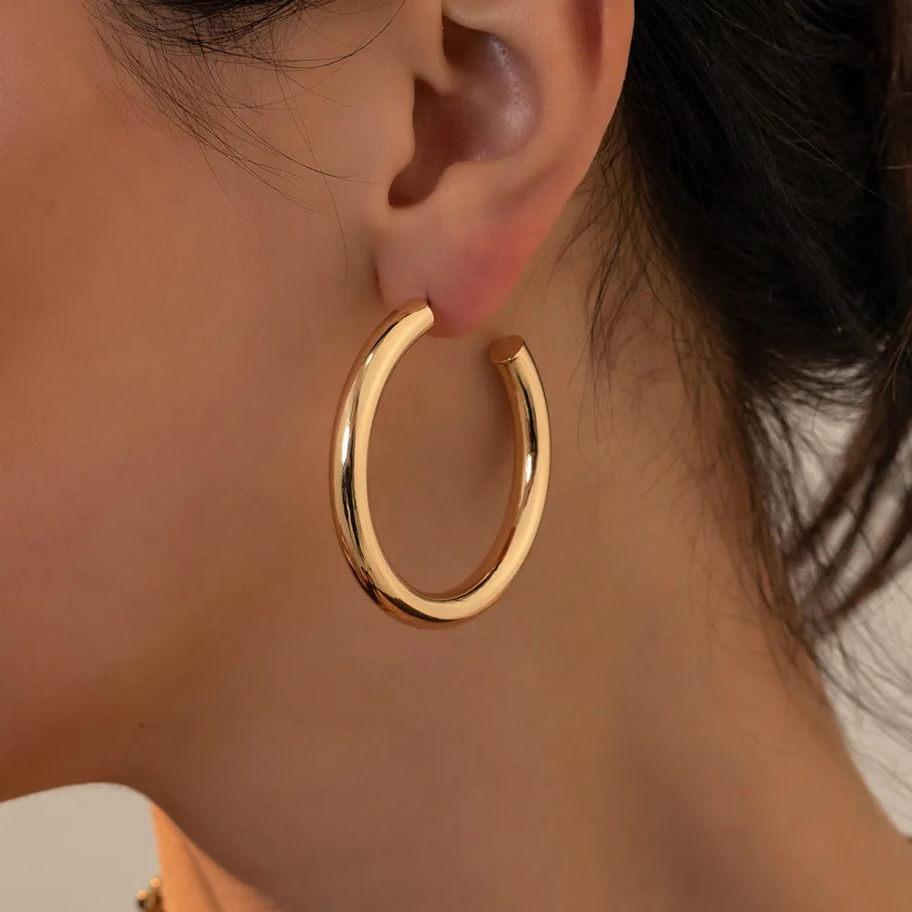 Thick Round Circle Earrings